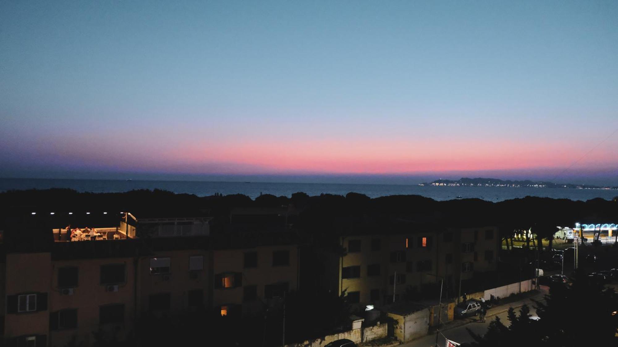 Hotel Ruko Boutique Golem  Bagian luar foto