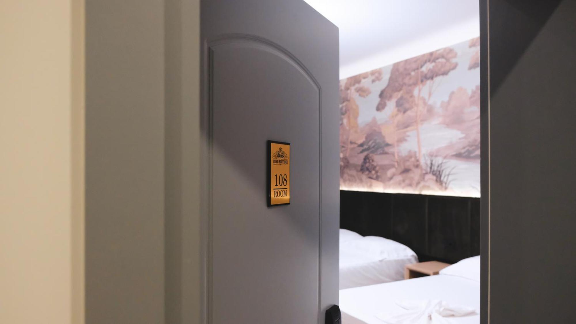 Hotel Ruko Boutique Golem  Bagian luar foto