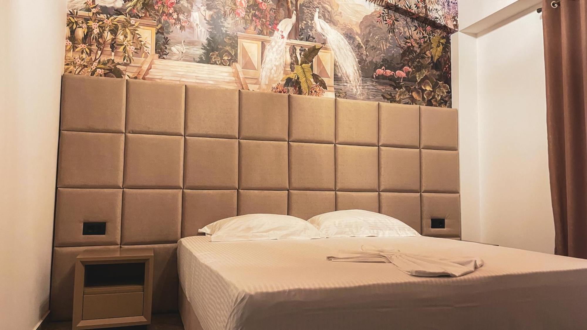 Hotel Ruko Boutique Golem  Bagian luar foto