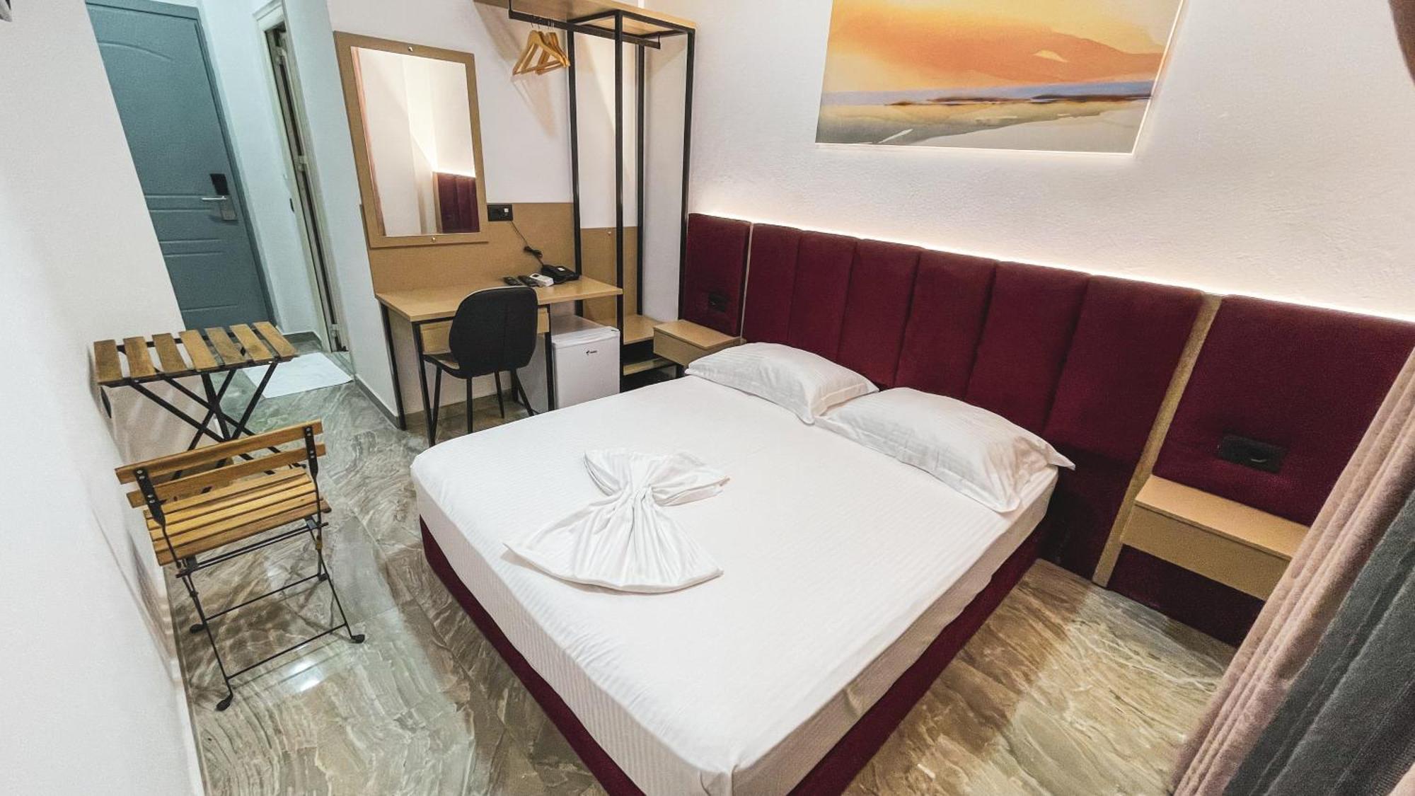 Hotel Ruko Boutique Golem  Bagian luar foto
