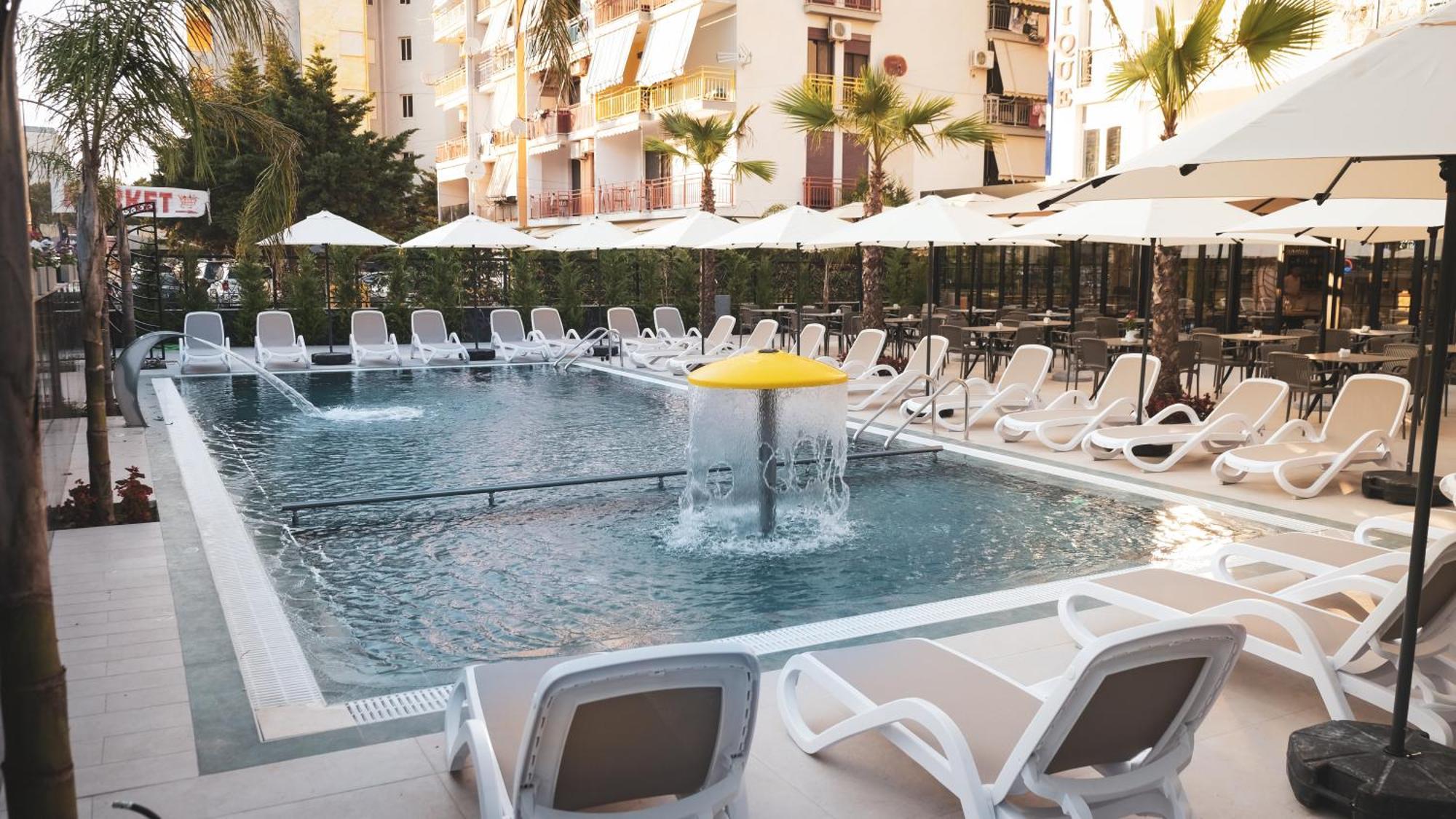 Hotel Ruko Boutique Golem  Bagian luar foto